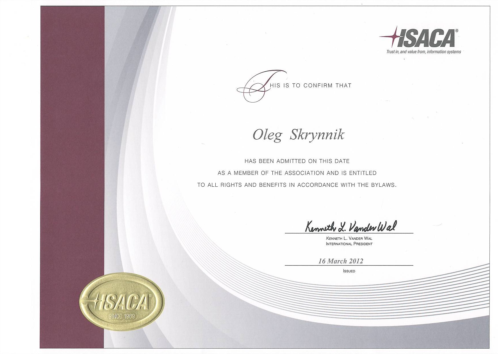 Действительный член международной ассоциации ISACA